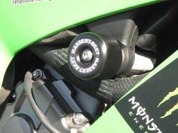 ＢＥＥＴ製Kawasaki ZX-10R('11-)用マシンプロテクター【0618-KB3-00】