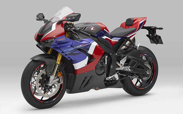 KDCサービス KDCサービス:ケイディーシーサービス フルカウル カラー：黒ゲル YZF-R1 価格比較