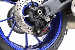 ACTIVE MT-07/09 YZF-R7 リアアキシャルキャリパーサポート 1473016BN