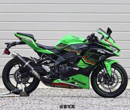 WR'S　Kawasaki ZX-25R SE ('23-)　SLIP-ON ラウンドカーボンサイレンサー BC4280JM