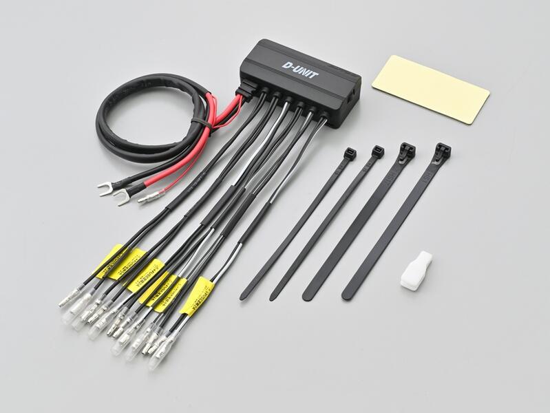 akiです✩.*˚ DAYTONA アクセサリー電源ユニット D-UNIT 45862 | DAYTONA | 電装部品