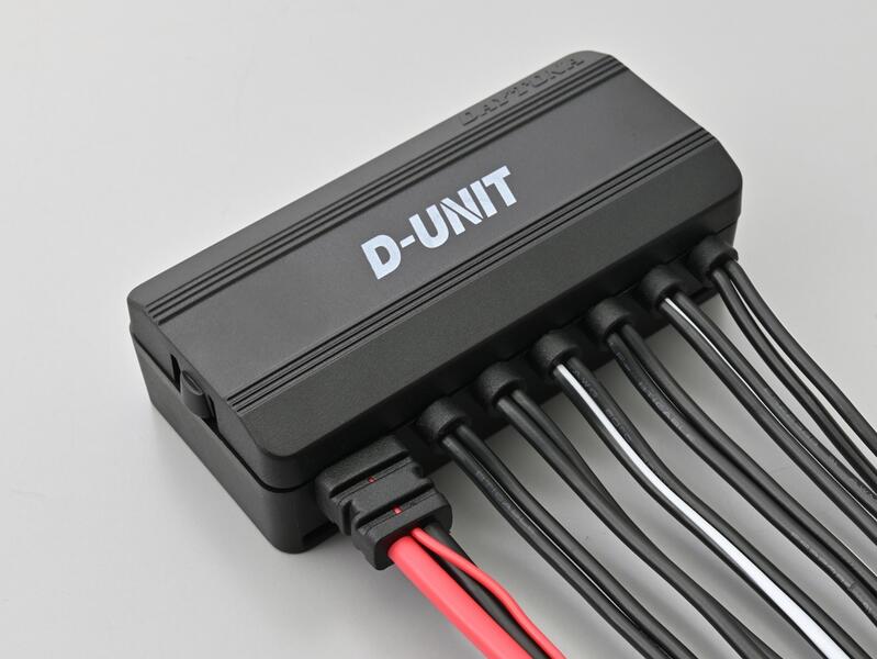 専用8 Amazon | デイトナ(Daytona) Dユニット バイク アクセサリー電源
