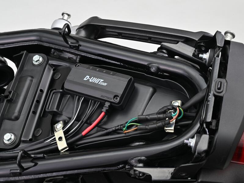 DAYTONA アクセサリー電源ユニット D-UNIT EASY 45865 | DAYTONA